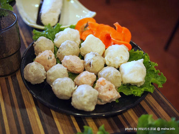 勾勾鍋 鴛鴦火鍋：【食記】台南go go hot pot 勾勾鍋鴛鴦火鍋@中西區 : 食材新鮮份量實在,CP值還頗高呢!