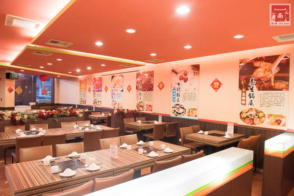 勾勾鍋 鴛鴦火鍋:【台南美食】食材新鮮又澎湃|湯頭美味|白飯、冰淇淋和鍋底免費吃~勾勾鍋鴛鴦火鍋