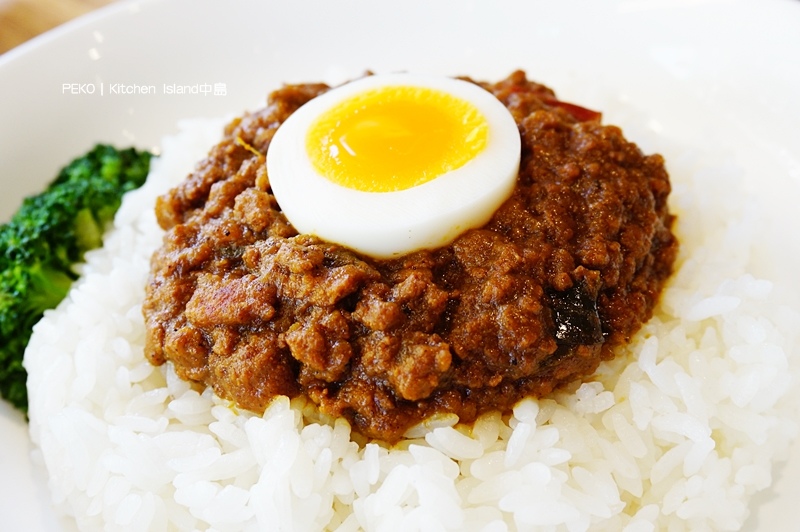 咖哩爭霸戰.月見君想咖哩.Kitchen Island中島.十巷咖哩.Ebisu咖哩.台北咖哩飯推薦.台北好吃咖哩.台北美食.