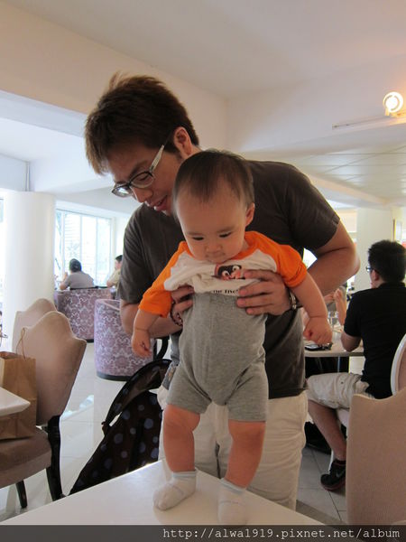 IMG_0156.JPG IMG_0156.JPG