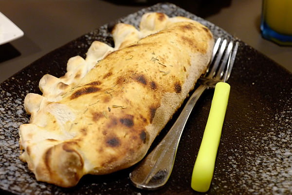 半月披薩2.jpg 半月披薩2.jpg