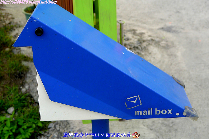 【宿▍宜蘭】天空島上的小木屋ღ宜蘭出現像國外的彩色屋~拍不停，相機拍到沒電手機拿出來也要拍