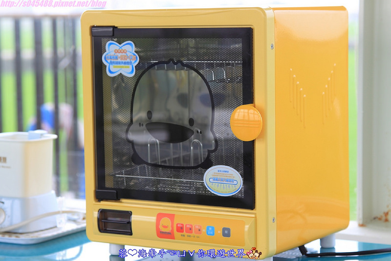 【宿▍宜蘭】天空島上的小木屋ღ宜蘭出現像國外的彩色屋~拍不停，相機拍到沒電手機拿出來也要拍