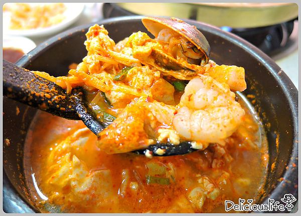 B套餐贈送辣燉豆腐鍋2