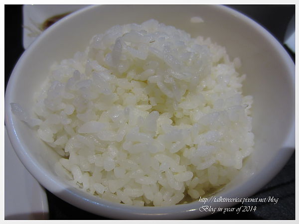 『呷』「北市信義區」☆李雪辣嬌 川味廚房☆ 回味無窮的炸肥腸