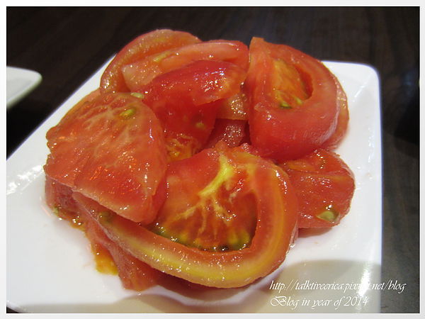 『呷』「北市信義區」☆李雪辣嬌 川味廚房☆ 回味無窮的炸肥腸