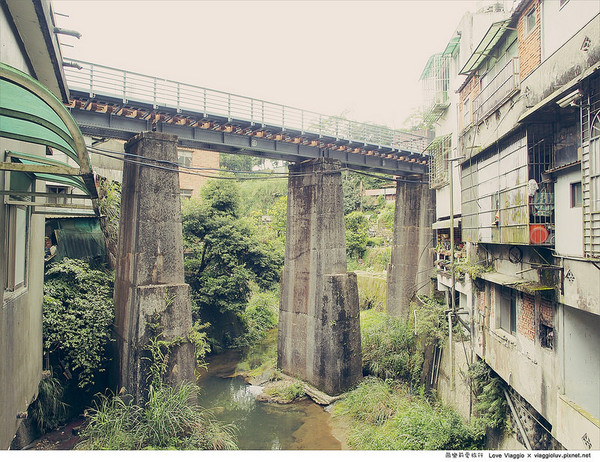 街角28:【台北 Taipei】平溪咖啡街角28 離火車最近的距離品嚐咖啡 Pinxi 街角28:【台北 Taipei】平溪咖啡街角28 離火車最近的距離品嚐咖啡 Pinxi