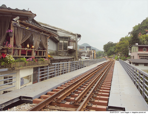 街角28:【台北 Taipei】平溪咖啡街角28 離火車最近的距離品嚐咖啡 Pinxi 街角28:【台北 Taipei】平溪咖啡街角28 離火車最近的距離品嚐咖啡 Pinxi