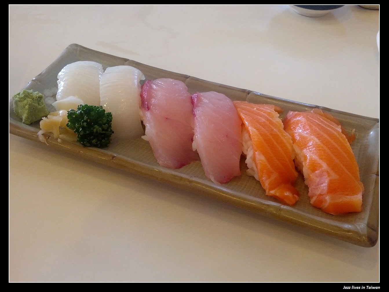 [銘川食堂] 七堵百福社區內用餐時間的熱門景點~~~