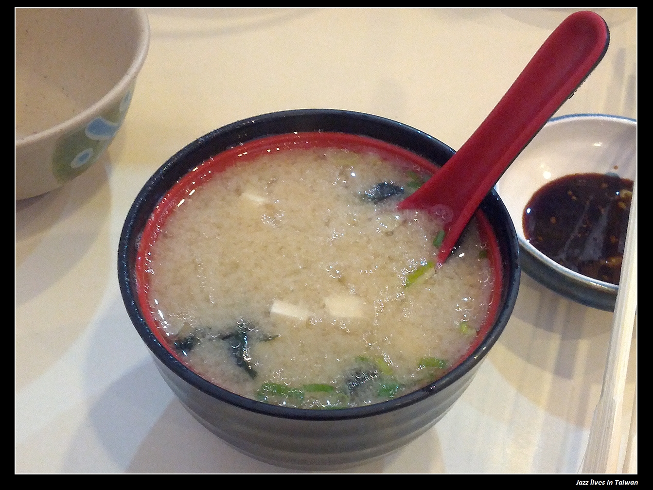 [銘川食堂] 七堵百福社區內用餐時間的熱門景點~~~