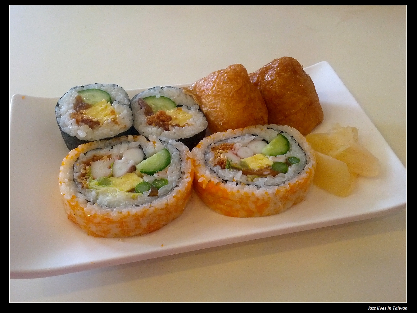 [銘川食堂] 七堵百福社區內用餐時間的熱門景點~~~