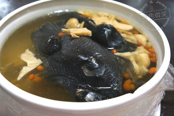 宜蘭縣宜蘭市宜蘭酒廠餐廳》發酵槽包廂區好特別，經濟實惠、美味的合菜2500元起，有停車場