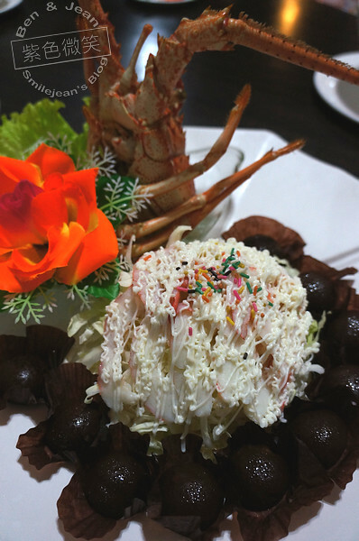 宜蘭縣宜蘭市宜蘭酒廠餐廳》發酵槽包廂區好特別，經濟實惠、美味的合菜2500元起，有停車場