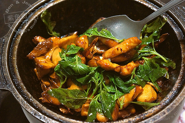 宜蘭縣宜蘭市宜蘭酒廠餐廳》發酵槽包廂區好特別，經濟實惠、美味的合菜2500元起，有停車場