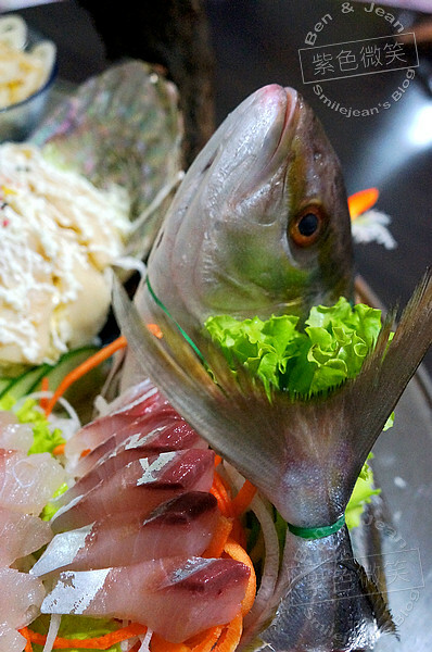 宜蘭縣宜蘭市宜蘭酒廠餐廳》發酵槽包廂區好特別，經濟實惠、美味的合菜2500元起，有停車場