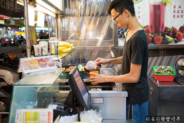 四季逗黑砂糖木瓜牛奶:【食記】{高雄。苓雅區}自強夜市裡的果汁調色盤四季逗好喝新鮮又健康 四季逗黑砂糖木瓜牛奶:【食記】{高雄。苓雅區}自強夜市裡的果汁調色盤四季逗好喝新鮮又健康
