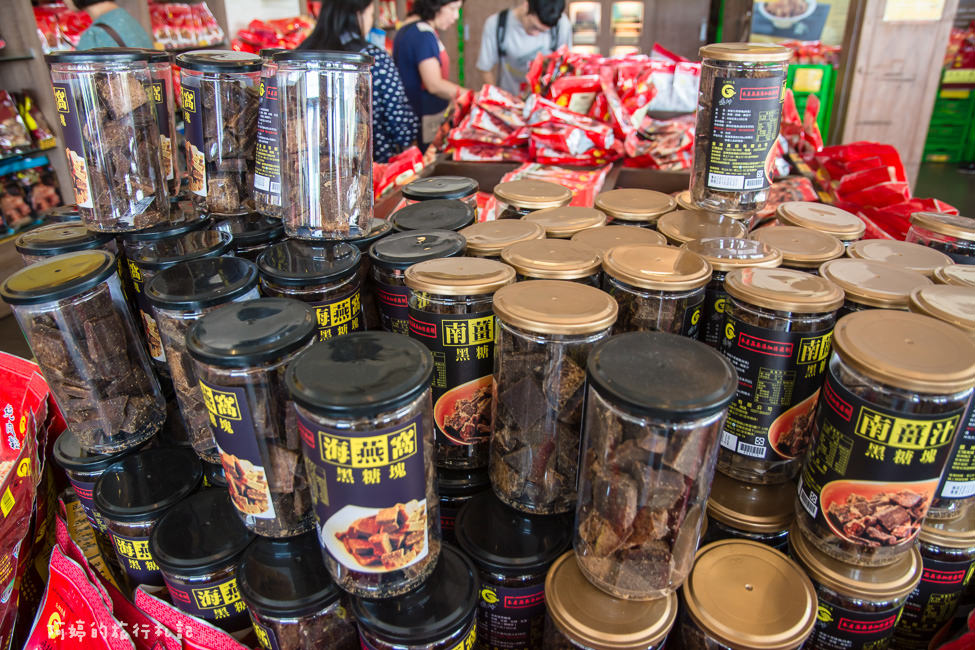 ｜苗栗伴手禮｜垂坤食品，苑裡超人氣伴手禮，超好採買的休息站（交流道旗艦店） - 阿婷的旅行札記。