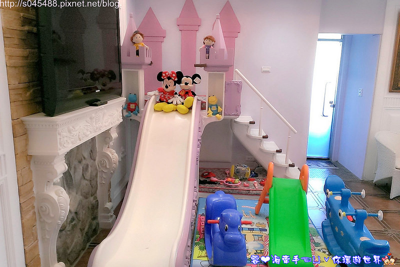 【宜蘭▍溜滑梯親子民宿】聖荷緹渡假城堡♥民宿主人電話應接不暇!歐式城堡,是爸媽們不容錯過的溜滑梯親子民宿