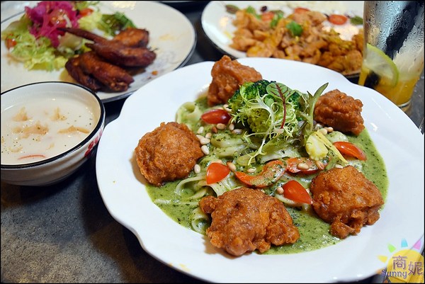 昨日花卷 跨界好食：台中超值商業午餐。大份量異國美味打卡加送飲料套餐均一價240