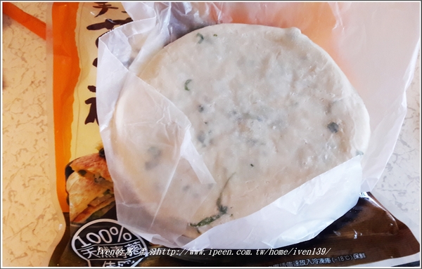 老克明蔥神派【多層次餅皮】(150±10g)X5包：《網購宅配美食》假日在家方便的美食小吃-『老克明食品有限公司』的「手工水餃」及「手工蔥神派」