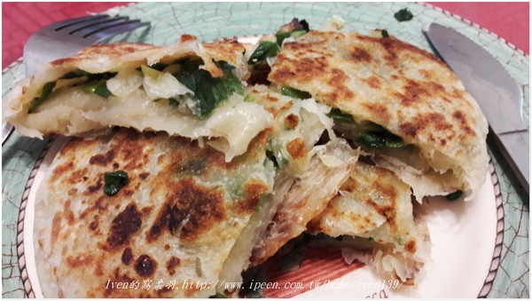 老克明蔥神派【多層次餅皮】(150±10g)X5包：《網購宅配美食》假日在家方便的美食小吃-『老克明食品有限公司』的「手工水餃」及「手工蔥神派」