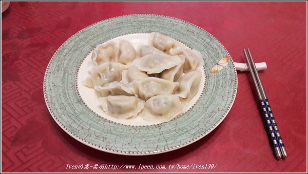 老克明蔥神派【多層次餅皮】(150±10g)X5包：《網購宅配美食》假日在家方便的美食小吃-『老克明食品有限公司』的「手工水餃」及「手工蔥神派」