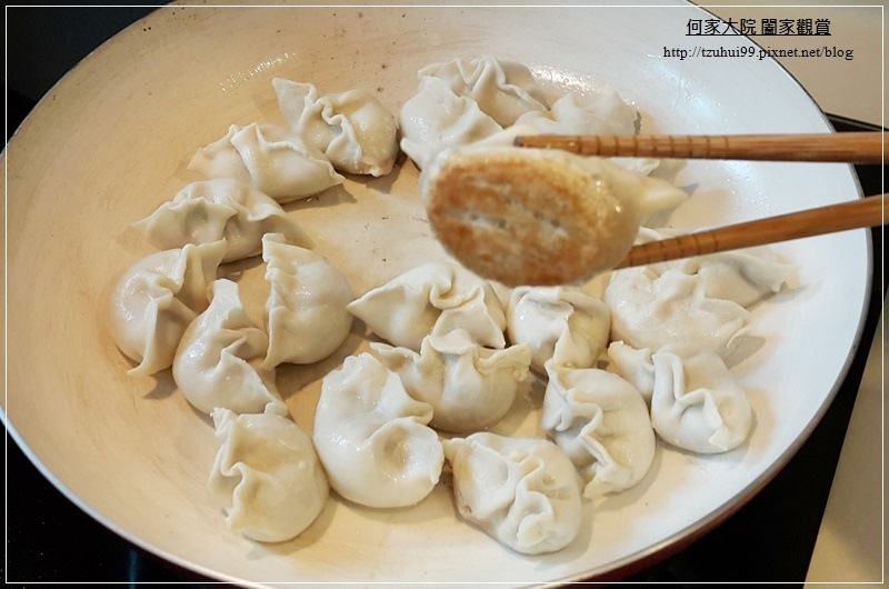 蔥媽媽黑豬肉水餃&玉米水餃&情人果冰 20.jpg