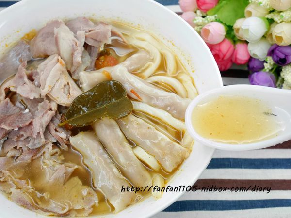 蔥媽媽 異國麵食輕鬆煮 麻婆肉醬刀削麵 泰式酸辣湯麵 韓式炸醬麵 (8).JPG