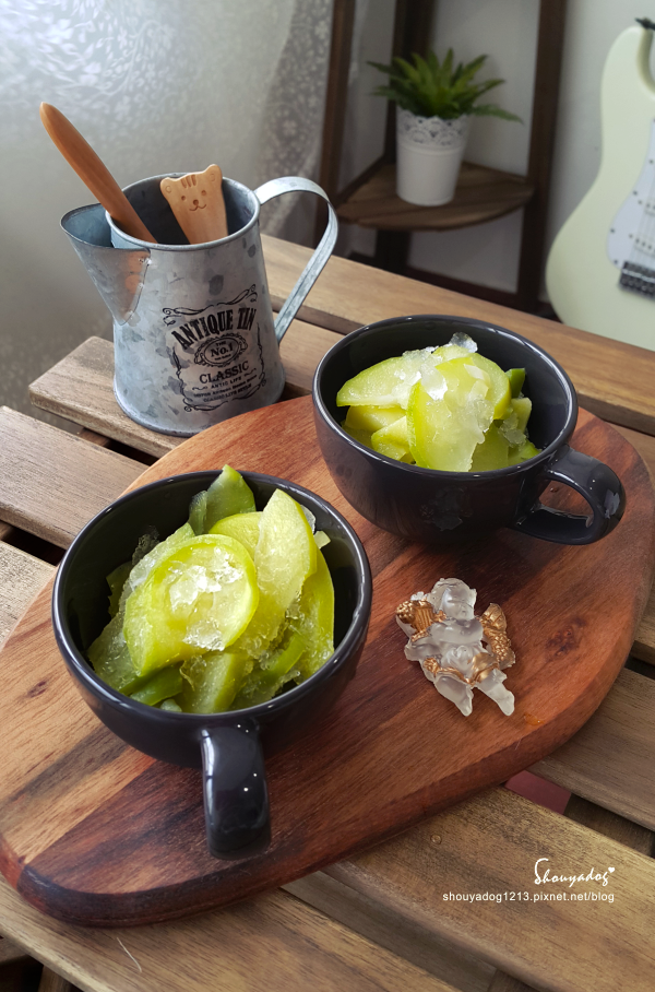 蔥媽媽美食生活館:【宅配美食】蔥媽媽 爆汁手工水餃X古早味情人果冰