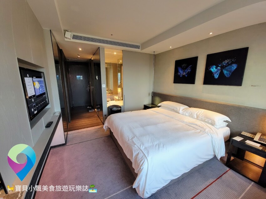 [住]台北 寒舍艾麗酒店 客房內及戶外泳池 擁覽絕佳的台北101美景 PURE高效率殺菌清淨機 房內享受高品質好空