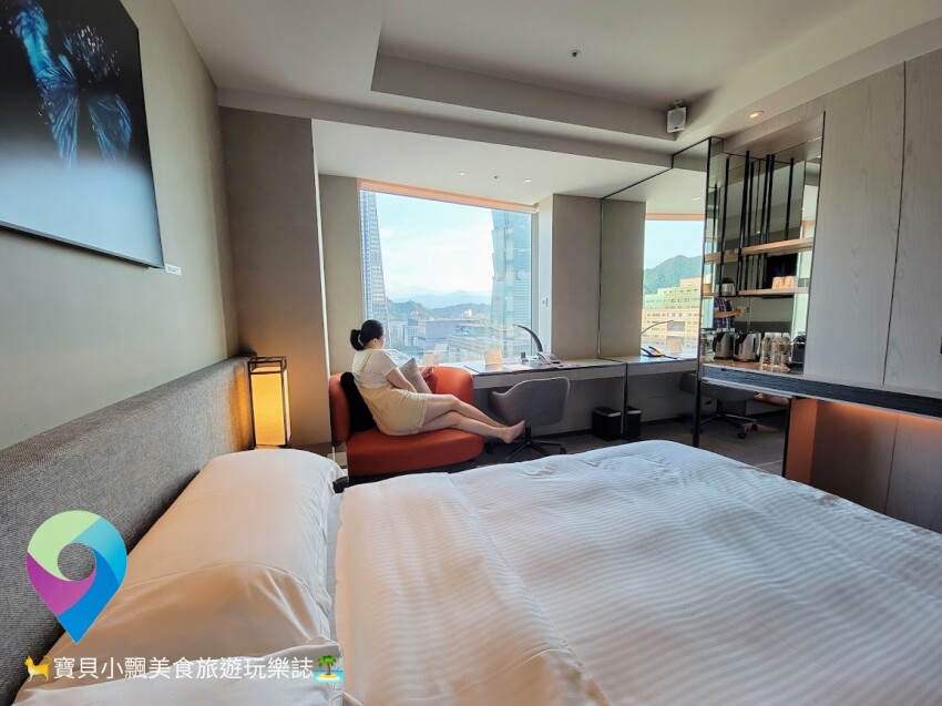 [住]台北 寒舍艾麗酒店 客房內及戶外泳池 擁覽絕佳的台北101美景 PURE高效率殺菌清淨機 房內享受高品質好空