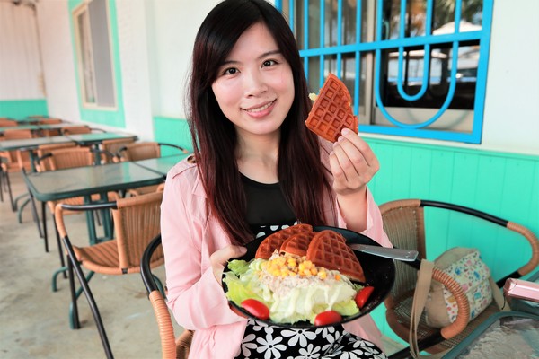 桃園第三航廈咖啡:】第三航廈咖啡廳~超人氣賞空中大鳥機機店家