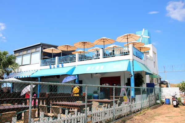 桃園第三航廈咖啡:】第三航廈咖啡廳~超人氣賞空中大鳥機機店家