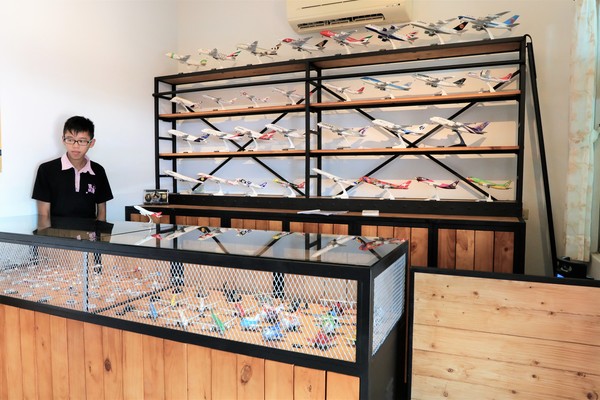 桃園第三航廈咖啡:】第三航廈咖啡廳~超人氣賞空中大鳥機機店家