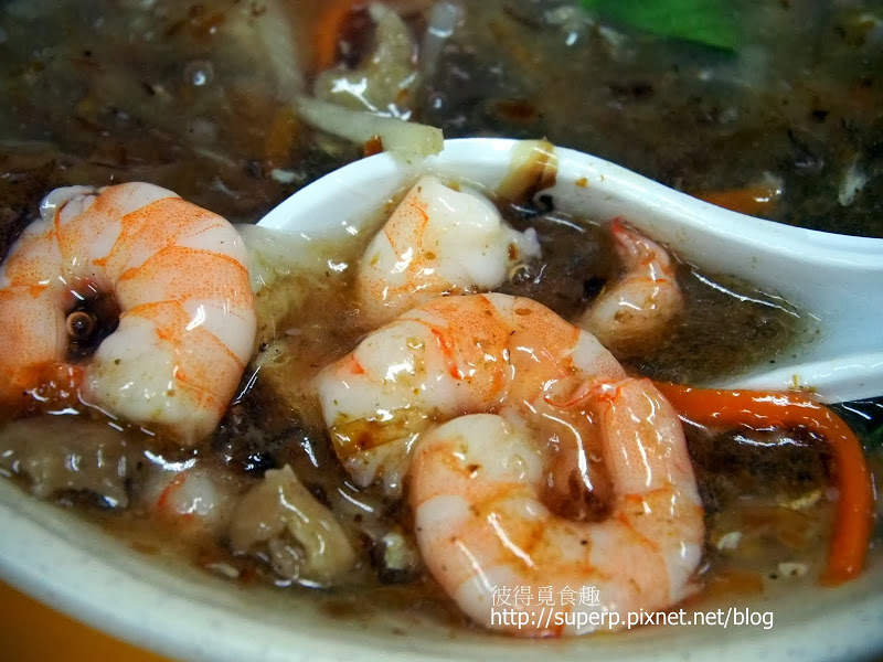 [中台灣食記]台中的第五市場正老牌魷魚羹：料多味美好滋味