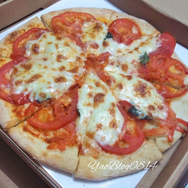 FamilyPizza_瑪格麗特.jpg FamilyPizza_瑪格麗特.jpg