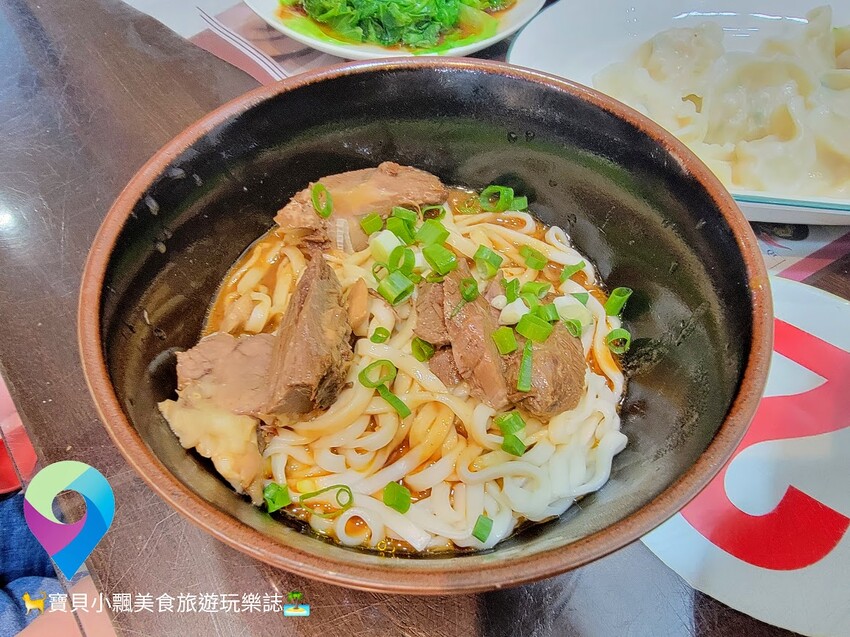 [食]宜蘭礁溪 泡湯暖呼呼 也來碗熱呼呼的湯麵吧  小周牛肉麵