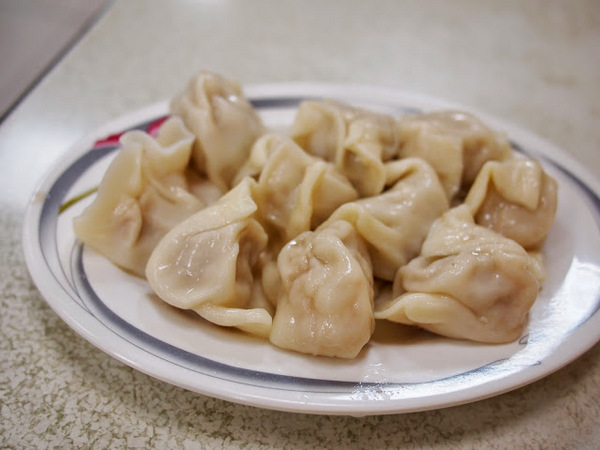 盛東餃子館:【食記】台中盛東餃子館.麵食小吃@東勢綠色走廊 : 橫街老字號,皮薄餡豐的日式風餃子 盛東餃子館:【食記】台中盛東餃子館.麵食小吃@東勢綠色走廊 : 橫街老字號,皮薄餡豐的日式風餃子