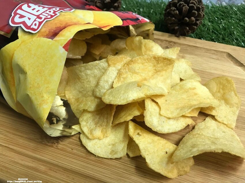 【聯華食品】新品上市 卡廸那「台式三杯雞+日式炭火燒肉」防疫待在家，追劇必備零食清單~