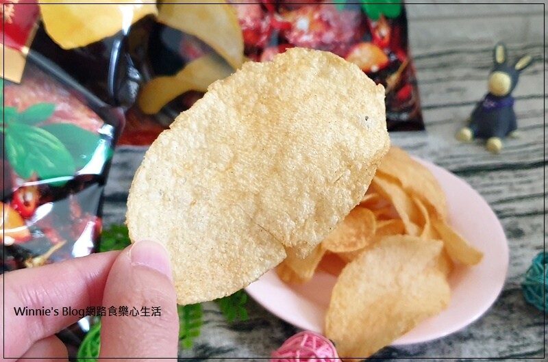 聯華食品卡迪那洋芋片(卡迪那波浪洋芋片日式炭火燒肉口味+卡迪那洋芋片台式三杯雞口味) 07.jpg