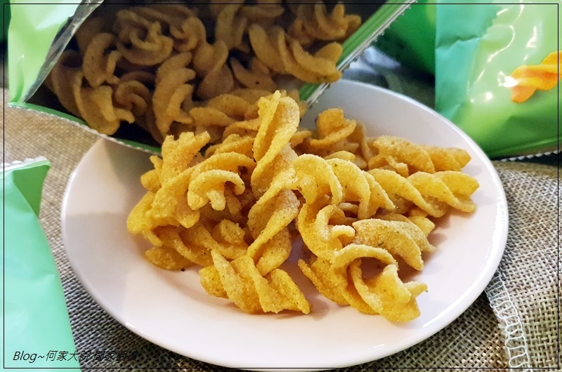 聯華食品可樂果輕蔥椒鹽口味 08.jpg