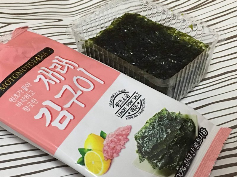 分享追劇.野餐的小零食~MOTOMOTOYAMA朝鮮檸檬玫瑰鹽風味/柚香風味海苔!