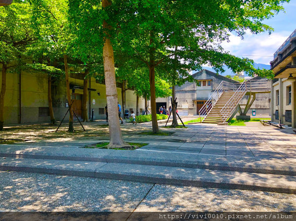 圓圓家出去玩-《花蓮景點》花蓮文化創意園區，老酒廠大變身，文青必訪IG景點