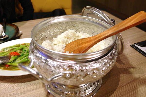 曼谷廚房泰式時尚料理--舞台的表現空間