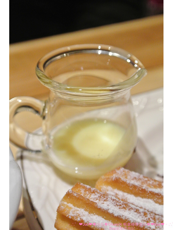 Churro'K 啾拿棒專賣店：【食記】oO。台北　東區　Churro'K　啾拿棒專賣店　蝦咪？！現在不用跑西班牙，也可以吃到專業又好吃的吉拿棒啦～。o○。
