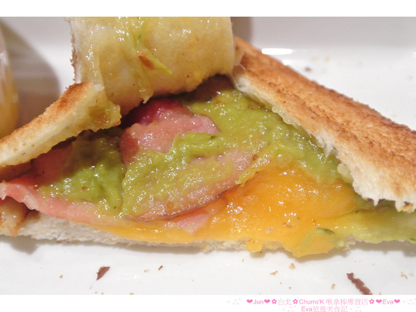 Churro'K 啾拿棒專賣店：【食記】oO。台北　東區　Churro'K　啾拿棒專賣店　蝦咪？！現在不用跑西班牙，也可以吃到專業又好吃的吉拿棒啦～。o○。