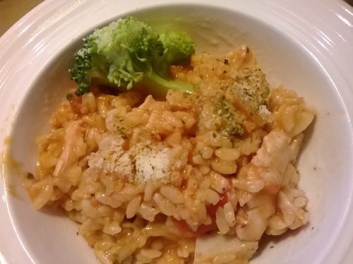 岩磨坊：吃過pasta？吃過pizza？那有沒有吃過pizza+pasta! Pasta pizza就在岩磨坊!