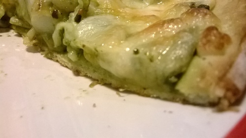 岩磨坊：吃過pasta？吃過pizza？那有沒有吃過pizza+pasta! Pasta pizza就在岩磨坊!