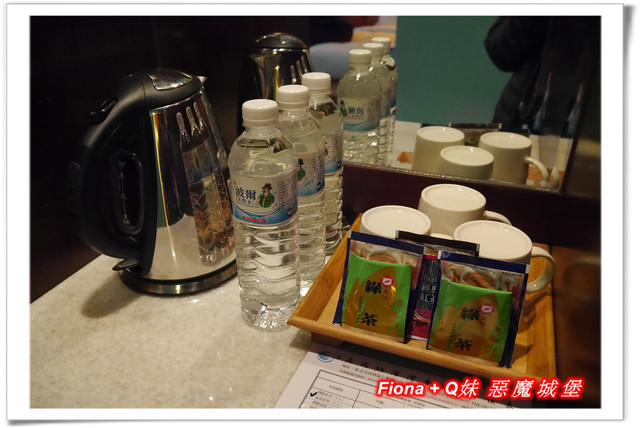 【家族新春四日遊。DAY3下】新北。貢寮 - 福隆遊客中心，下雨天閒晃的好去處+夜宿莫瑞納海灣會館，家族聚會好選擇，下半天形成整個被雨打亂啦 !