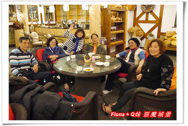 【家族新春四日遊。DAY3下】新北。貢寮 - 福隆遊客中心，下雨天閒晃的好去處+夜宿莫瑞納海灣會館，家族聚會好選擇，下半天形成整個被雨打亂啦 !